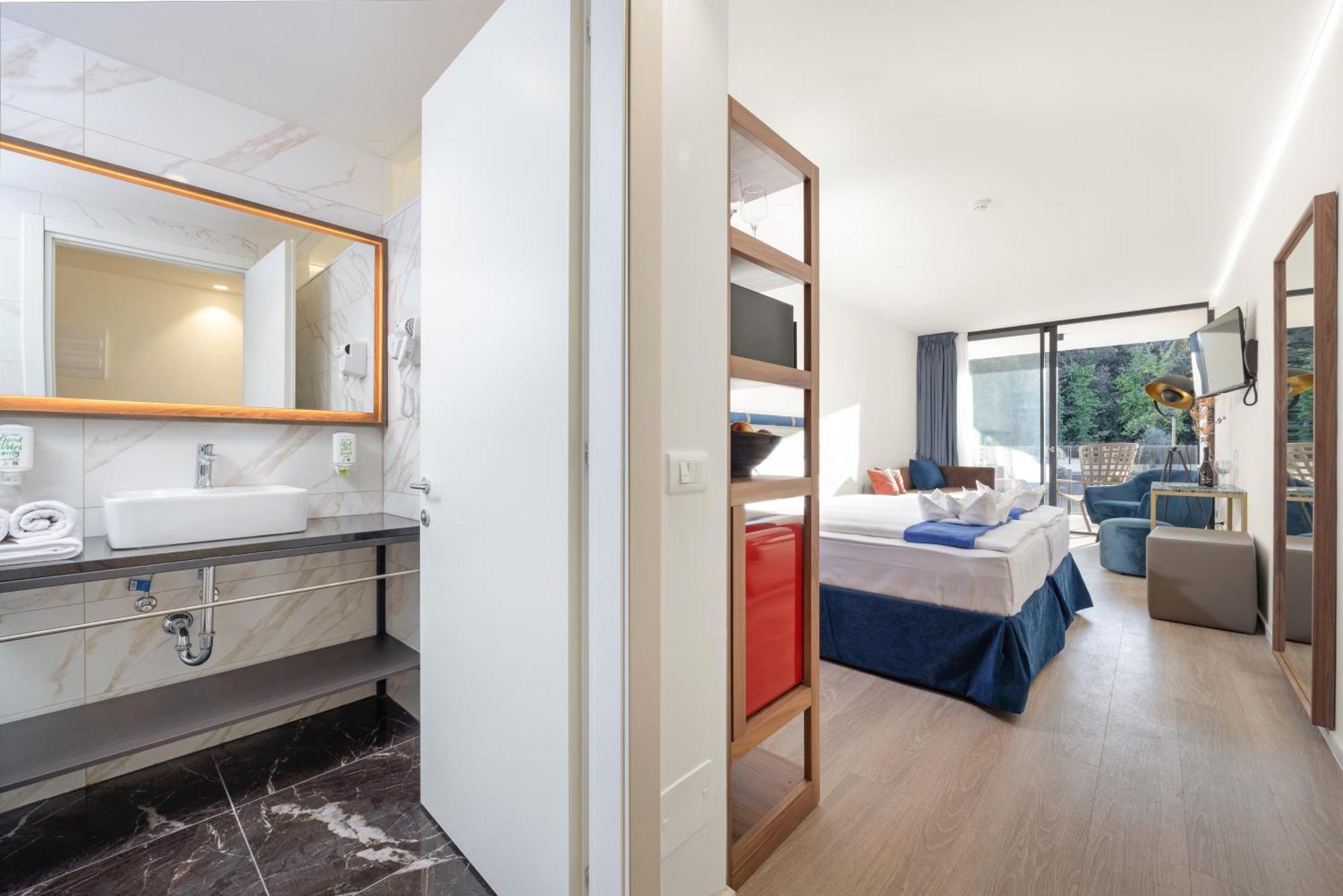 Del Mar Emotion Hotel